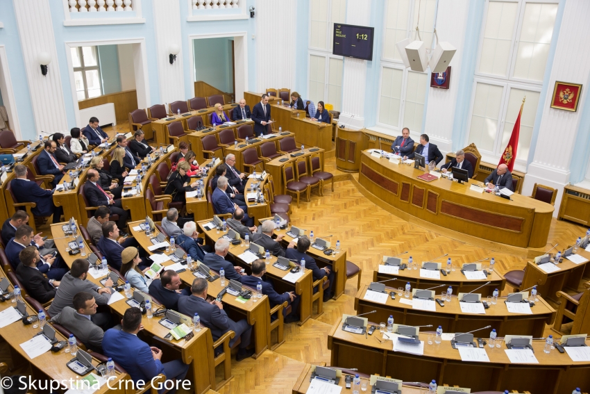 Da li pariško “DA” znači pljevaljsko “NE”?