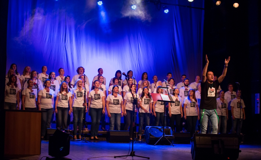 KIC Pop Hor sjutra na otvaranju Međunarodnog festivala horova u Herceg Novom