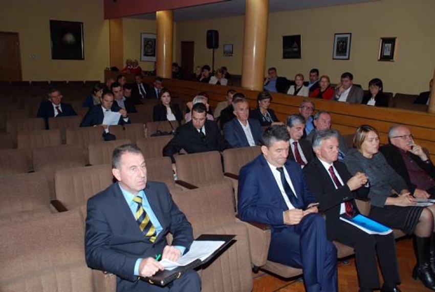Tito dobija ulicu, komite spomenik u Nikšiću