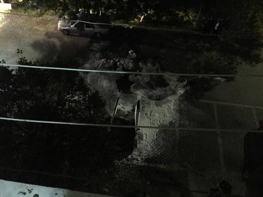 Nije jedno već troje: Eksploziv pod “audi” Babovića, auto članice Ženske bande se sam zaplio