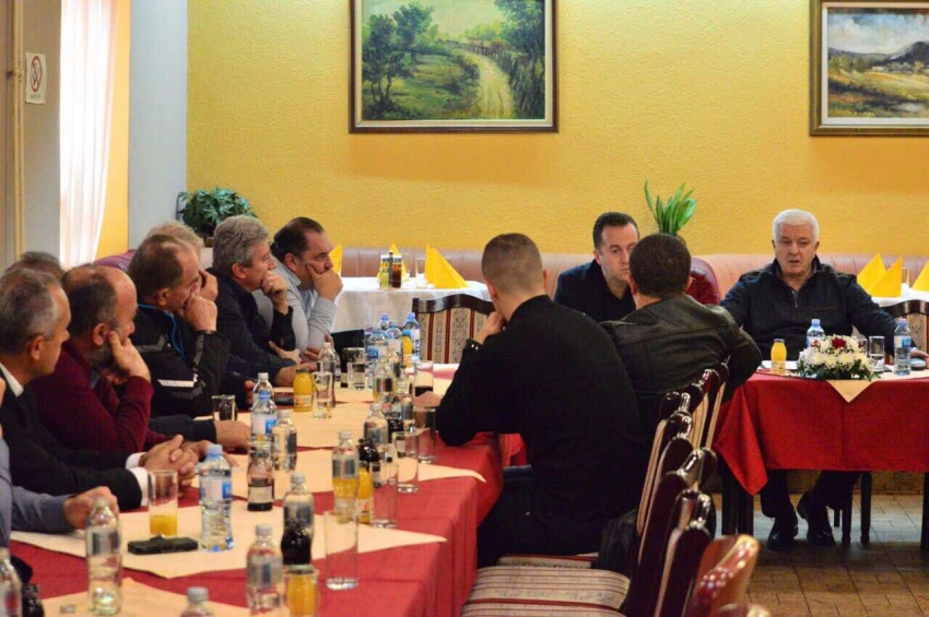Marković sa svojim Mojkovčanima: Revitalizovaće hotel, Sportsku zonu…