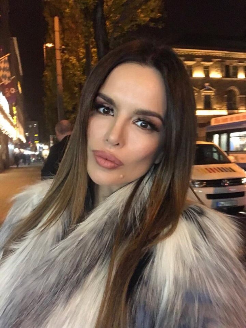Severina u negližeu izgleda ovako..