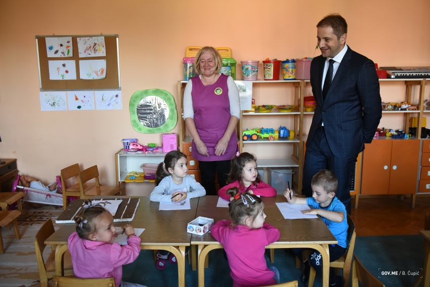 Preko milion eura za rekonstrukciju dvije škole u Mojkovcu