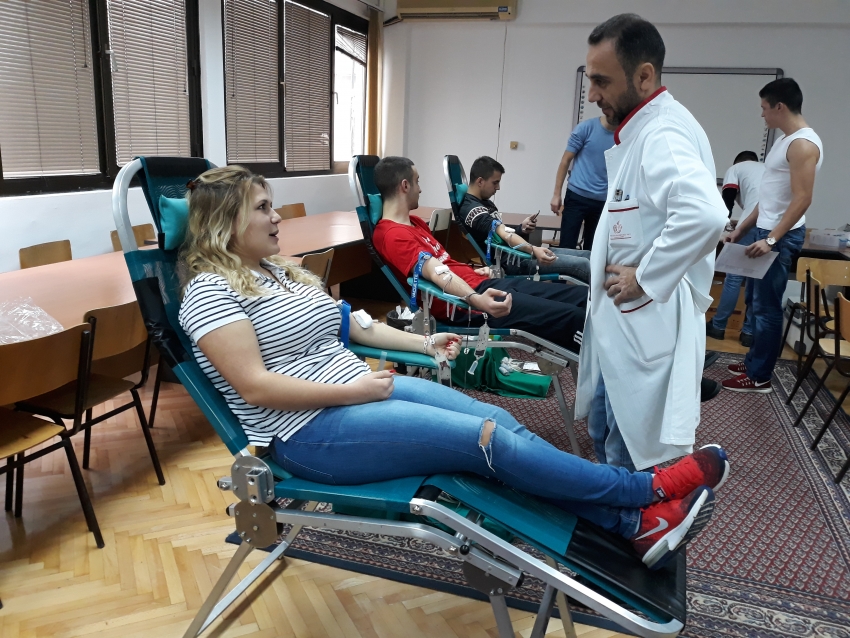 Studenti i uprava Građevinskog fakulteta dali krv