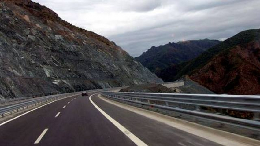 Naredna dva dana zabrana saobraćaja na putu Cetinje – Budva