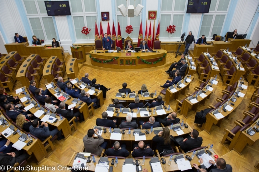 U novom budžetu manje novca za političare: Po milion manje za Skupštinu i za partije
