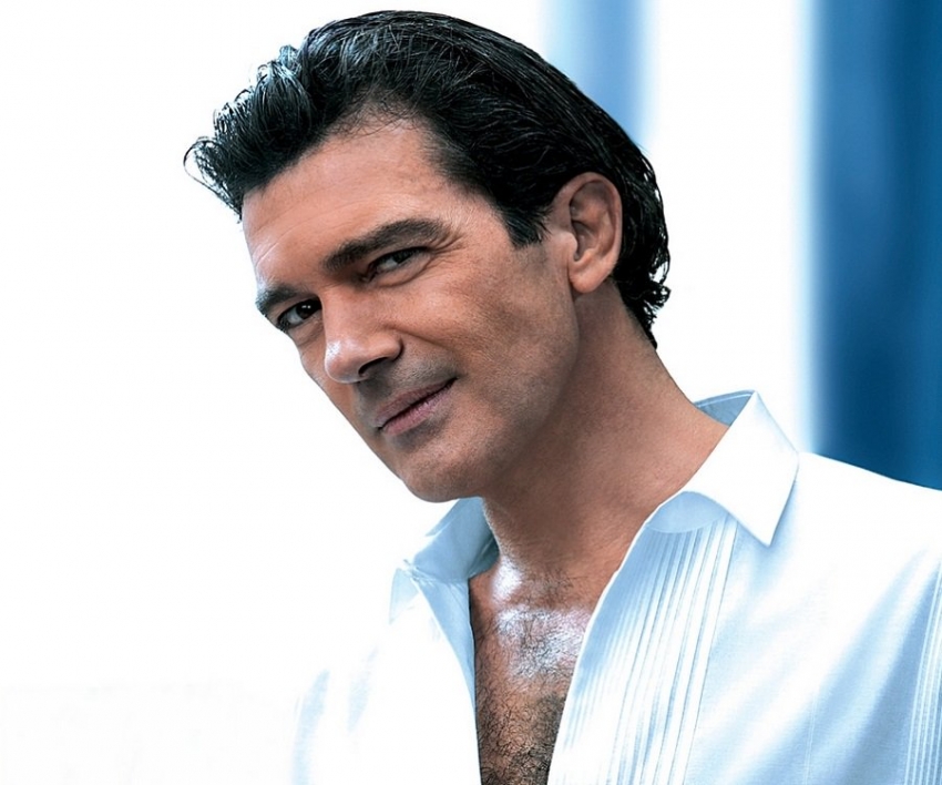 Antonio Banderas u suzama…