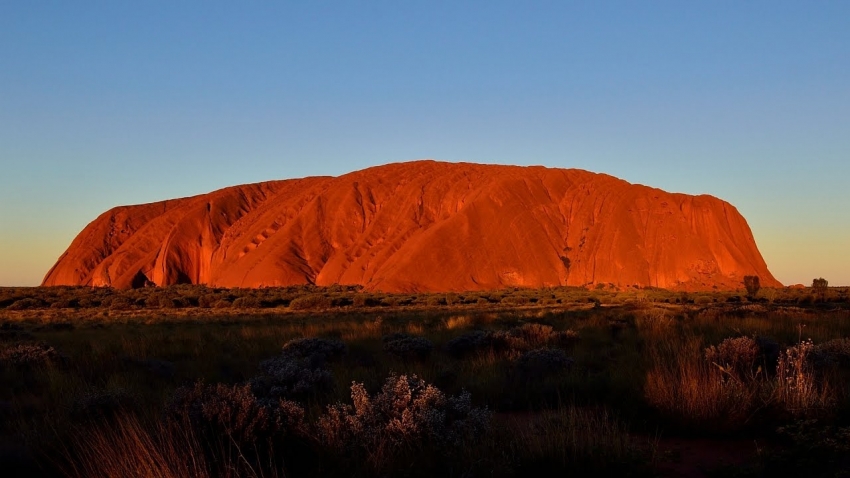 Australija zabranjuje penjanje na stijenu Uluru od 2019.