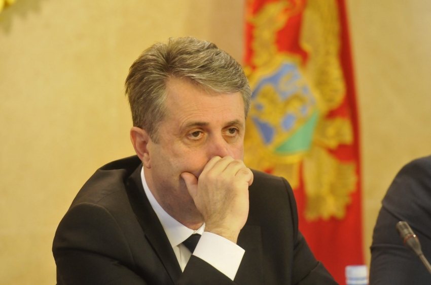 Standard saznaje ko je pijani vozač koji je udario ministra pa pobjegao
