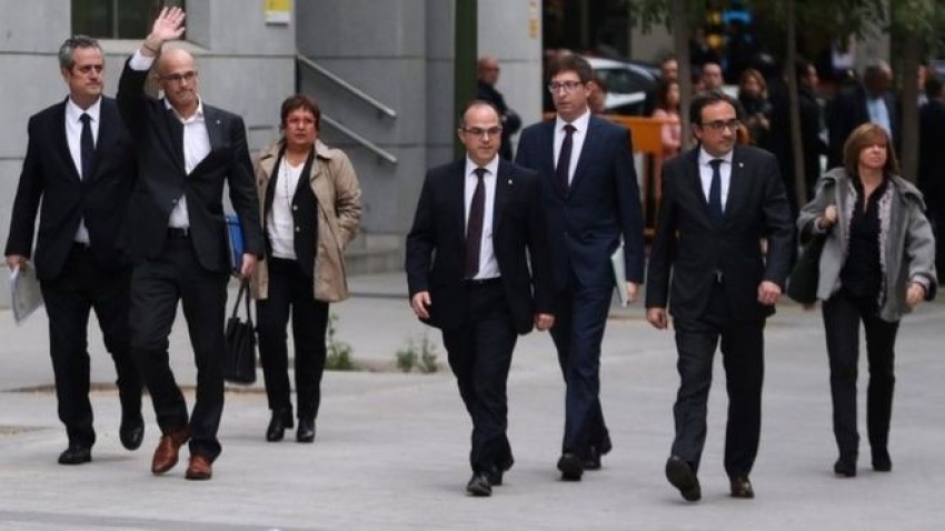 Katalonski ministri završili u pritvoru, Pućdemona nema