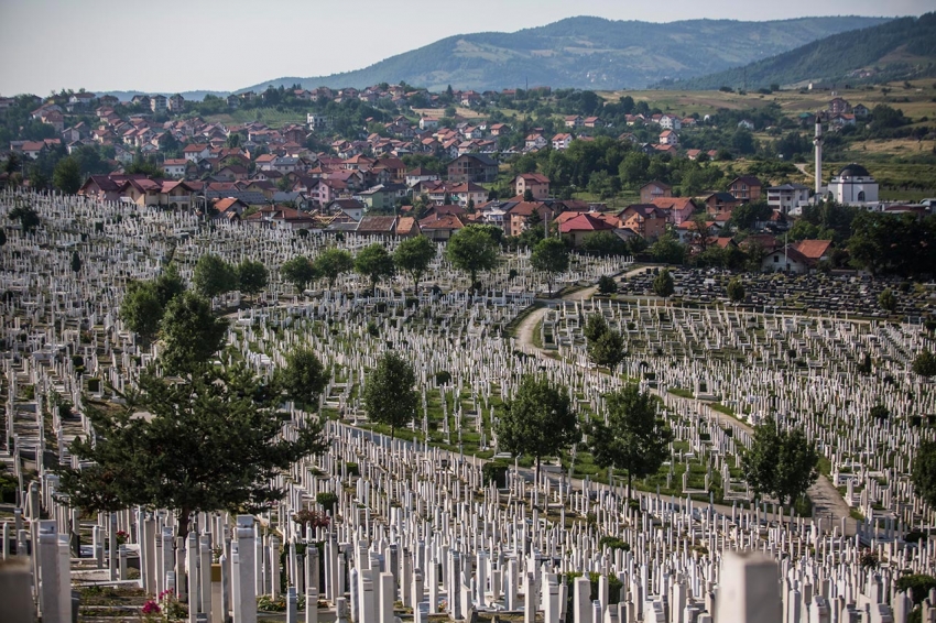 BBC o Srebrenici: Ova zemlja je puna krvi