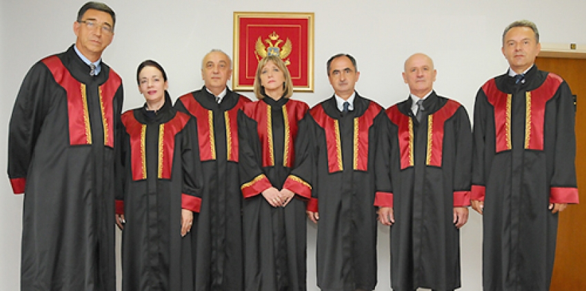 Predsjednik i dvoje sudija Ustavnog suda nemaju položen pravosudni ispit