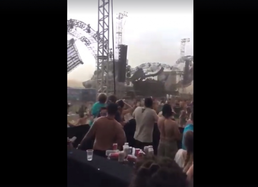 VIDEO: Tragedija na festivalu: Srušila se bina, poginuo di-džej