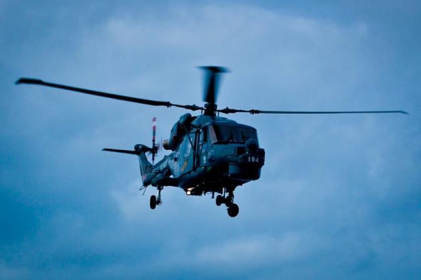 Prozor helikoptera pao u školsko dvorište, povrijeđen učenik