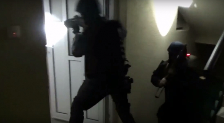 VIDEO: Ovako je policija jutros pretresla objekte Petrovića, Kašćelana, Petrića…
