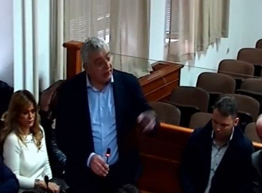 VIDEO – Mandić vrijeđa Katnića i Čađenovića: Vi ste dvije ništarije i bitange