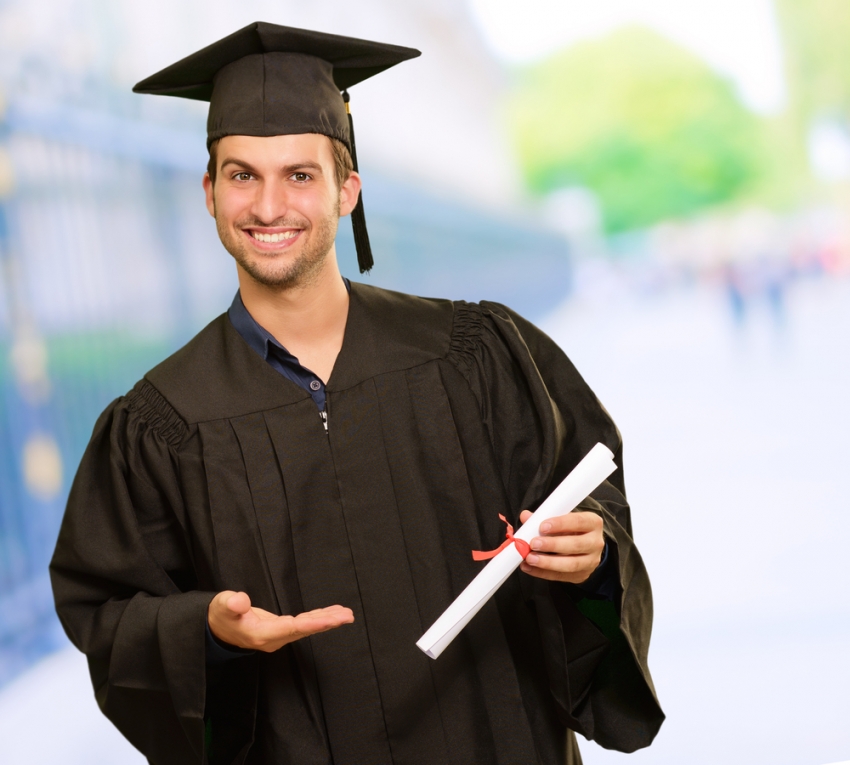 Važnost diplome u građenju karijere?Evo koliko je taj “papir” bitan!