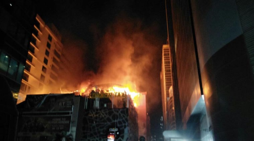 Mumbai: Najmanje 15 mrtvih u požaru, vatra uništila zgradu za pola sata