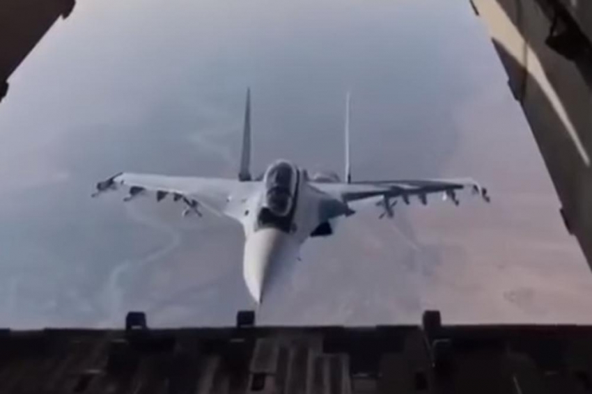 VIDEO – Kako je ovo izveo?! Ruski pilot zbunio vojne eksperte