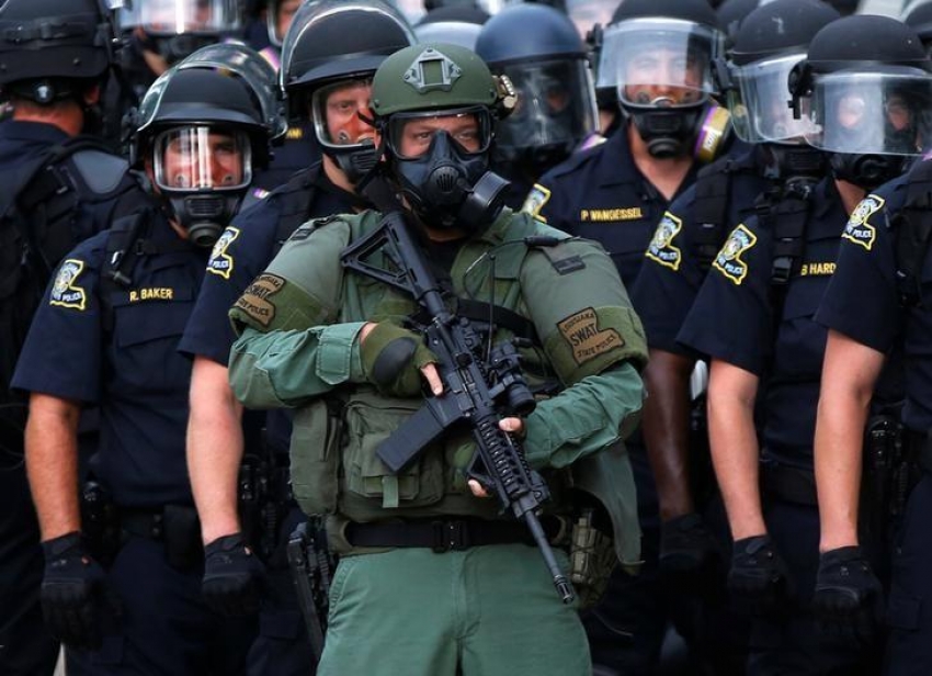 Američka policija u prošloj godini ubila 1000 ljudi