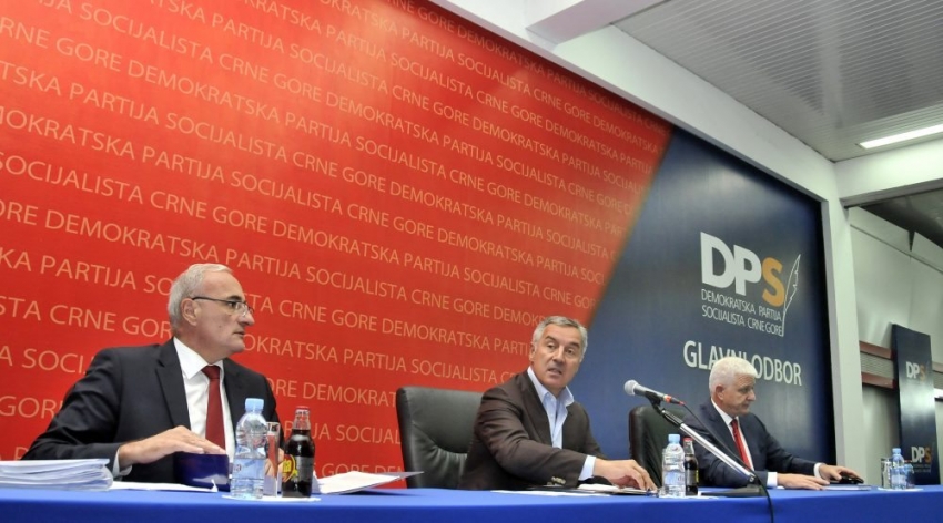 Funkcioneri DPS-a izdvajaju tri, SNP-a četiri odsto plate za članarinu
