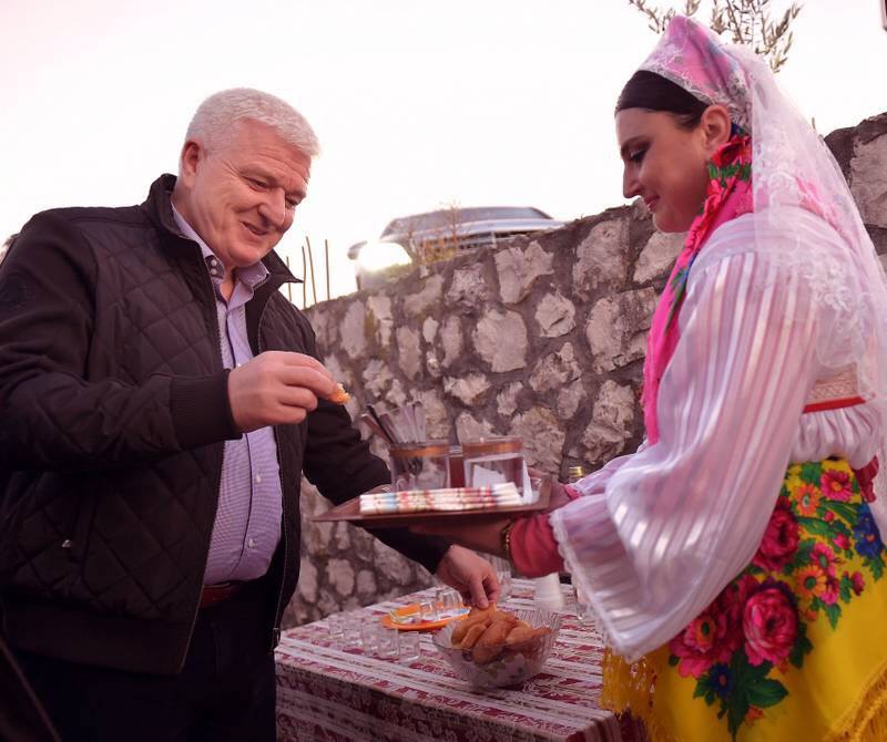 Marković u Ulcinju: DPS spremna da preuzme odgovornost za upravljanje gradom