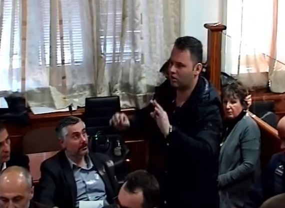 VIDEO – Čađenović: Katnić mi prijeti pokretima ka’ da mu nešto nije jasno