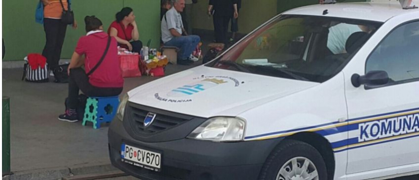 Pritvor do 72 sata trojici prodavaca cigareta koji su napali komunalne policajce