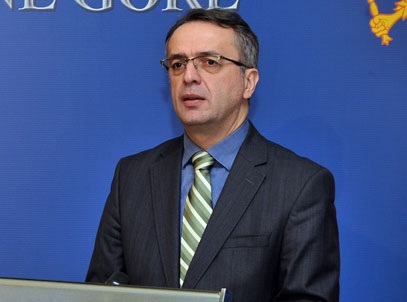 Sa Lovćena vila kliče, ko god bio predsjedniče!