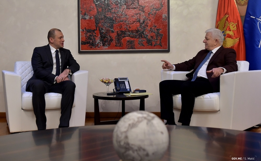 Konstantno unapređenje investicionog ambijenta u fokusu Vlade