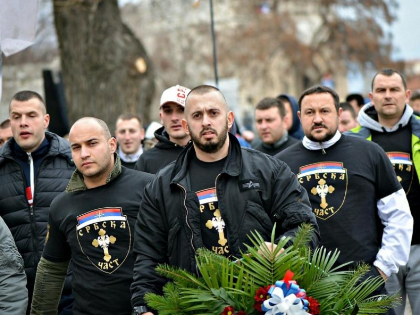 “Srbska čast” pod lupom – paravojska ili humanitarci?