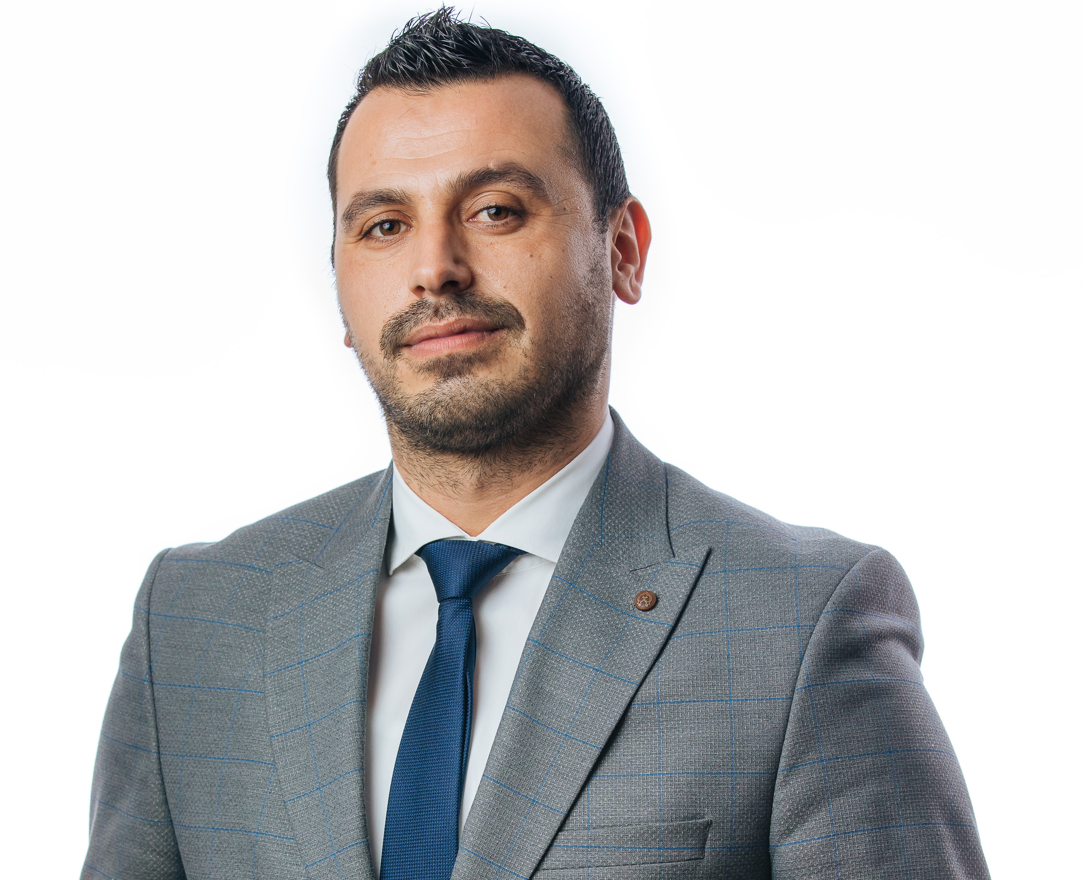 Hodžić za Standard: SD je ozbiljna partija i mi na dan izbora nećemo snimati ljude po gradu kao opozicija