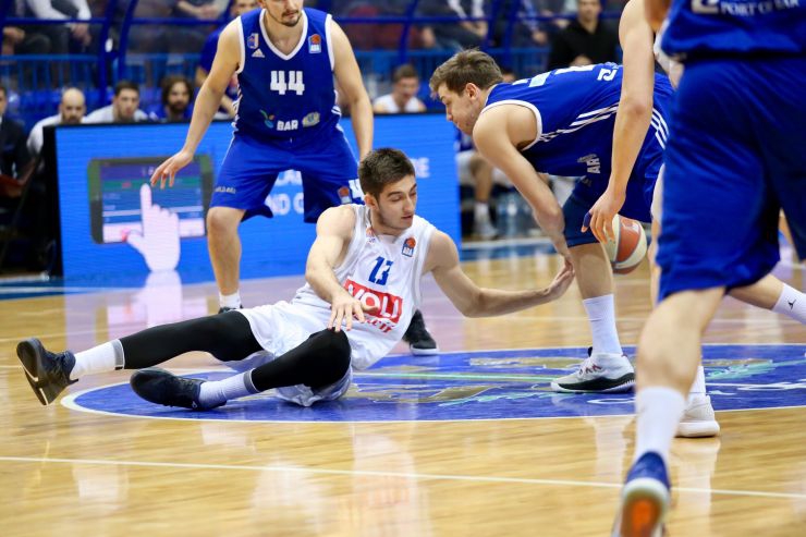 Mornar se ne zaustavlja, i Budućnost pala u Baru!