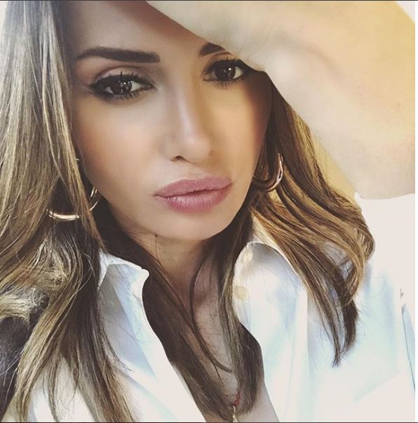 LJUBAV SE UGASILA: Emina Jahović potvrdila razvod!