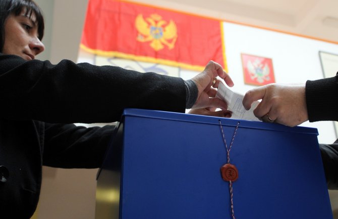 Izborna tišina u Beranama i Ulcinju