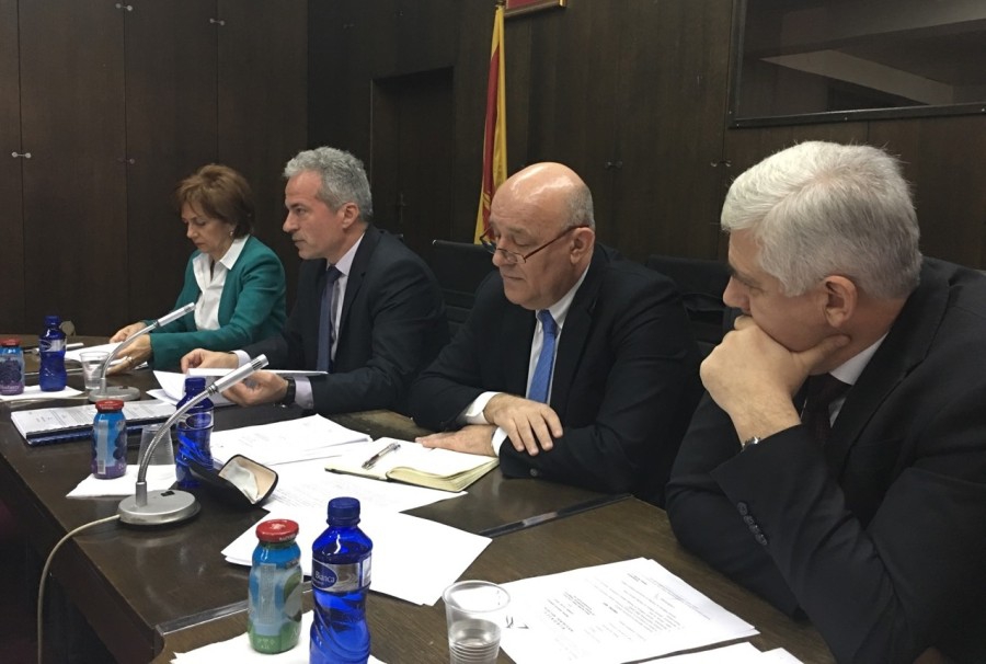 Tražiće način da se poveća minimalna zarada