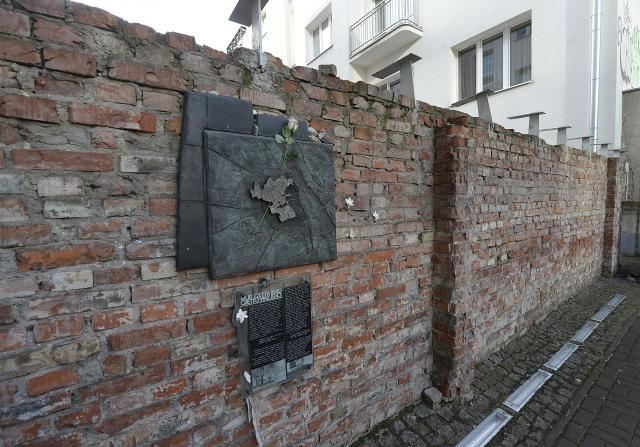Djelovi zida Varšavskog geta postaje kulturno-istorijski spomenik