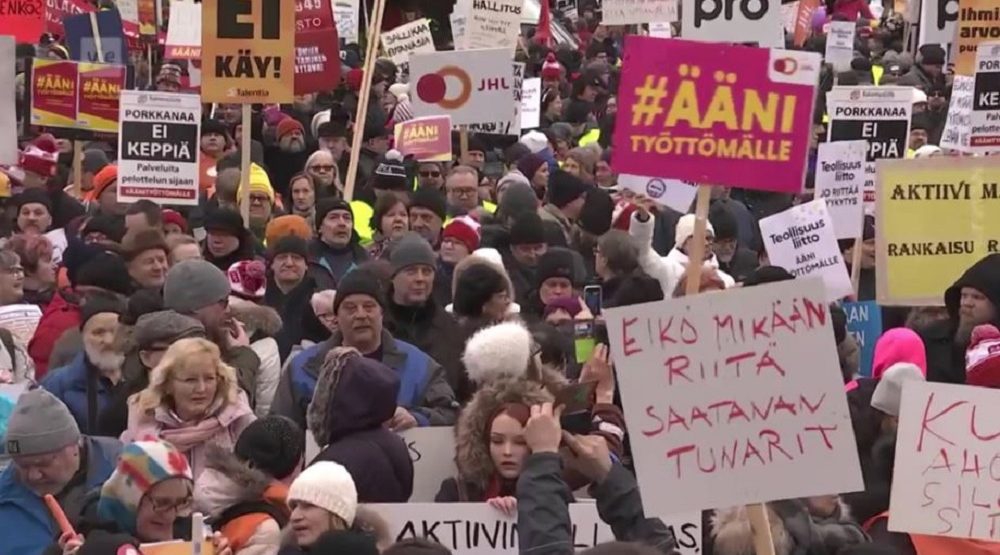 Protesti u Finskoj: Više od 7.000 osoba na ulicama