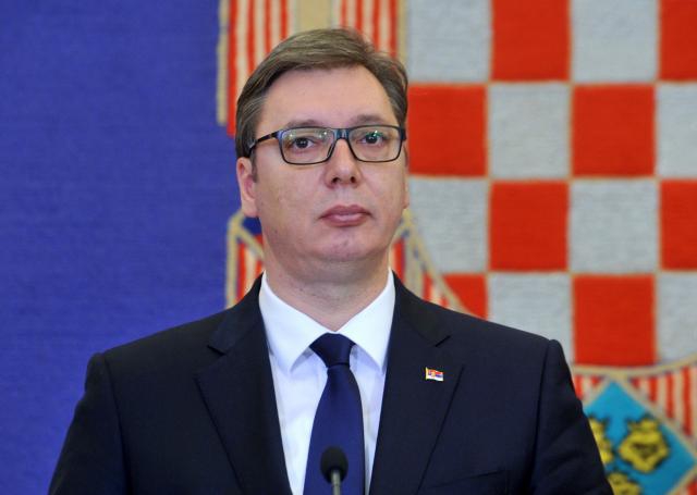 Vučić ispred šahovnice: Nijesam nikakav četnik, ni ja, ni moja porodica