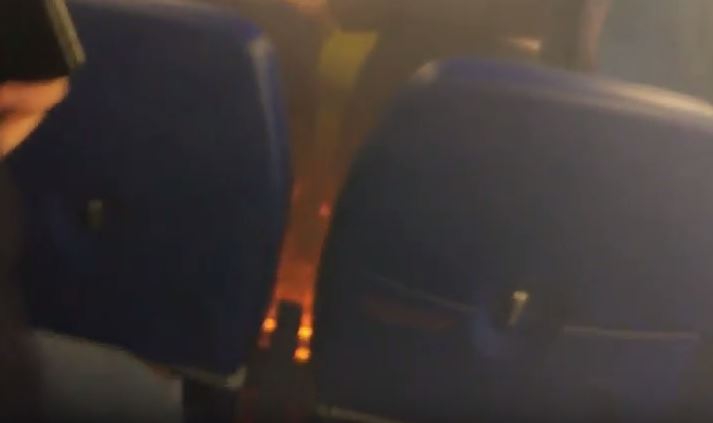 VIDEO – Požar u ruskom putničkom avionu: Zapalio se tablet?