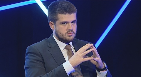 Nikolić: Demagoške političke perverzije