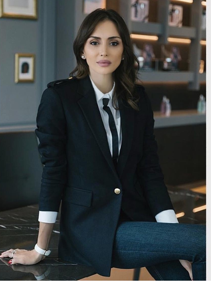 Tužba zbog Miškovića: Emina Jahović ovom reakcijom o odnosu sa suprugom, sve zbunila!