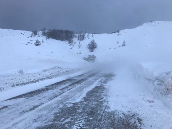 Zatvoren put Nikšić – Šavnik za teretna vozila