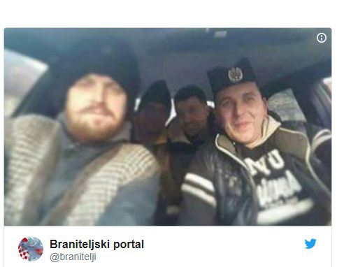 Hrvatski policajac kažnjen zbog selfija sa mladićem koji je nosio šajkaču sa kokardom