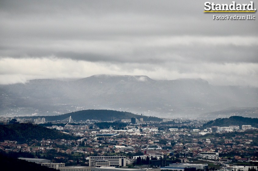 Priznali da su promašili za poplave, a sad najavljuju snijeg u Podgorici: “Da političari lažu koliko i prognostičari, srećniji bismo bili”