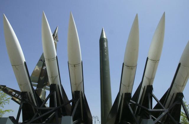 Putin: Američkoj raketi iz Norveške do Moskve treba 15 min