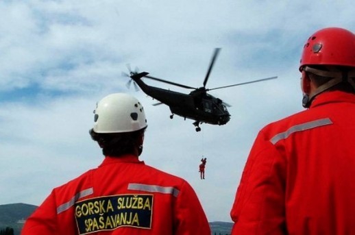 Muškarac upao u jamu na Goliji, traže ga pripadnici Gorske službe