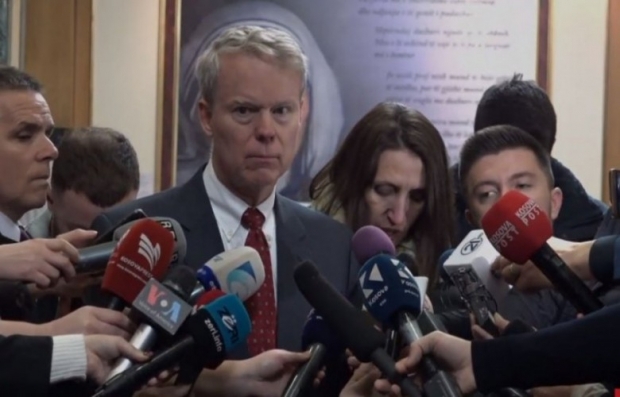 Delavi: Nadam se da će se poslanici vratiti i da će glasati