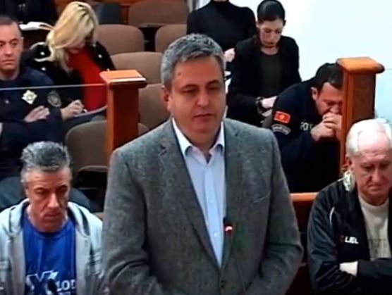 UŽIVO – U Farmacima napravljena protivelektronska zaštita! Radunović za to ne zna, ali mu je “logično”