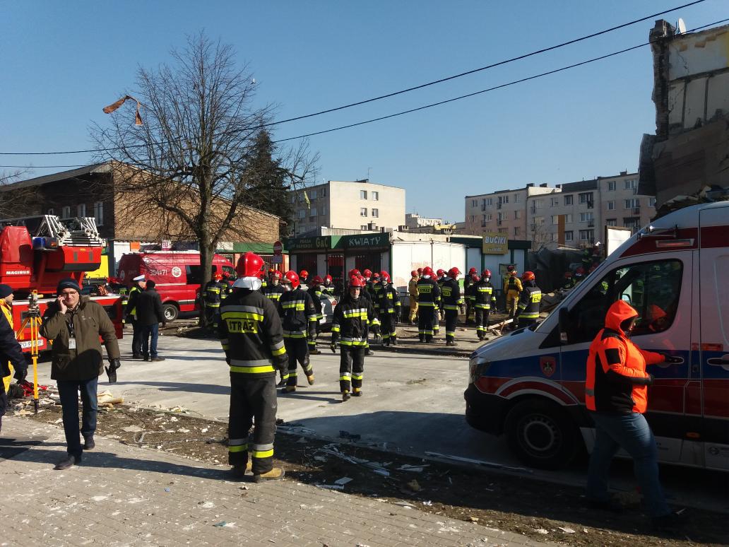 Eksplozija srušila zgradu: Četvoro mrtvih, povrijeđeno i dijete